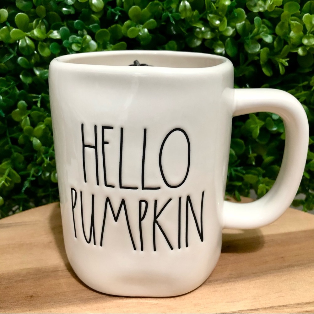 Hello Pumpkin Rae Dunn mug NWT